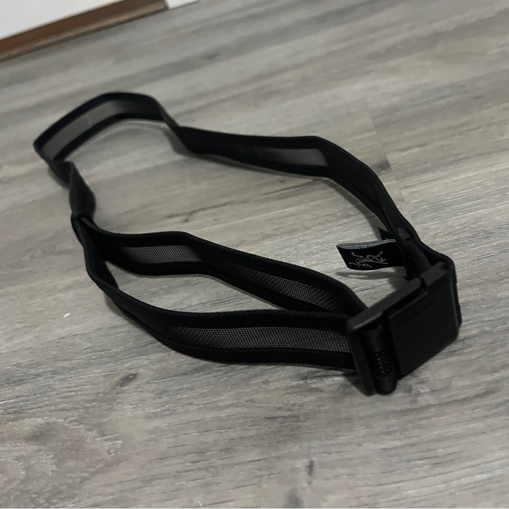 Arcteryx belt men’s medium